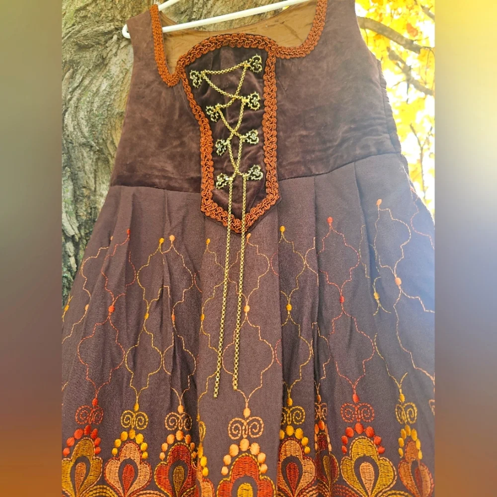 Rare German Heller Salzburger Trachten Renaissance Dress size small - Picture 1 of 10